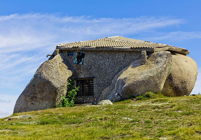 The amazing real-life Flintstones house, carved out of several boulders in the 1970s