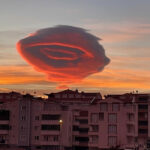 Detection of object-shaped clouds flying over the Keck observatory in the sky of Hawaii